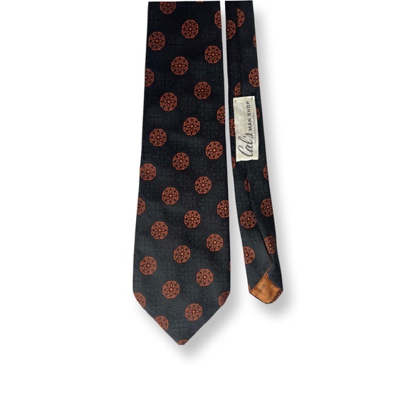 Vintage Pierre Cardin tie - Picture 2 of 4